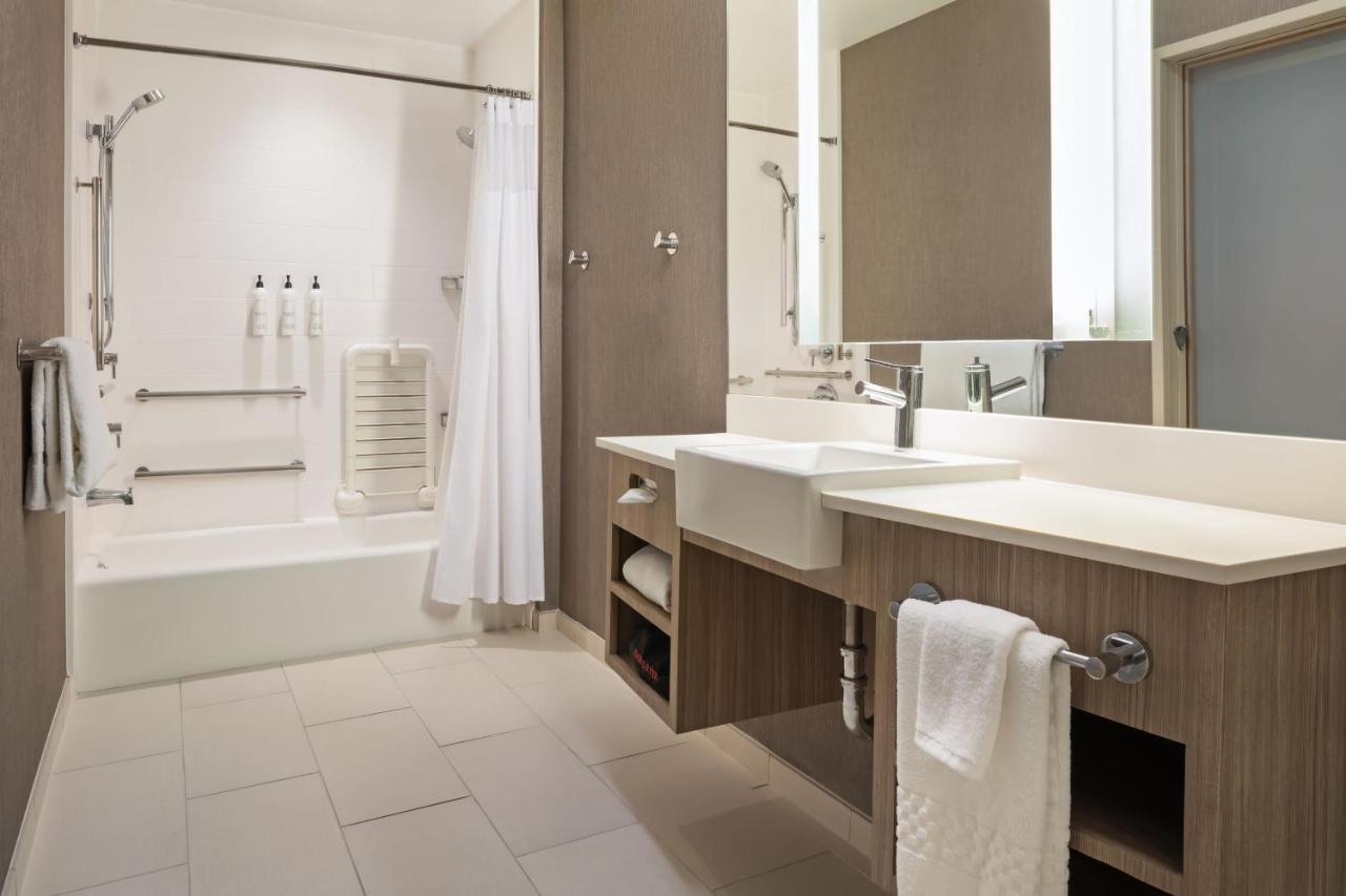 Springhill Suites By Marriott ווסט סקרמנטו מראה חיצוני תמונה